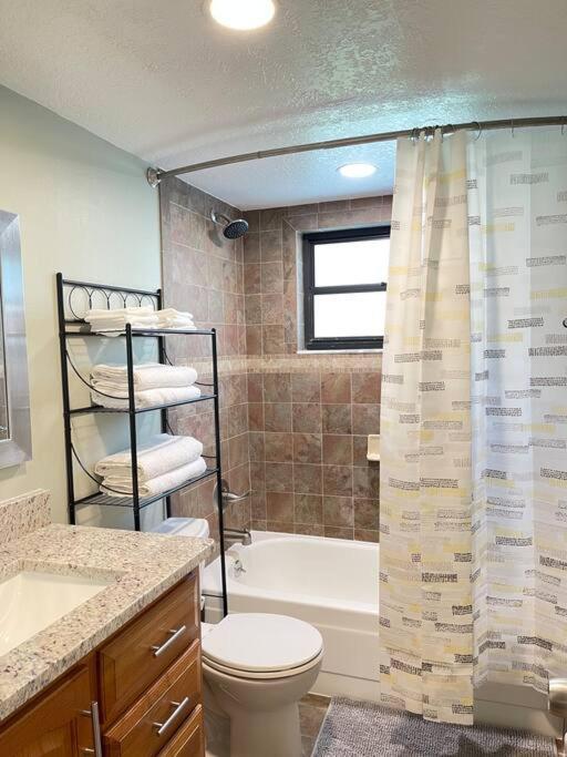 Delightful 3 Bdrm Home, Mins To Clearwater Beach المظهر الخارجي الصورة