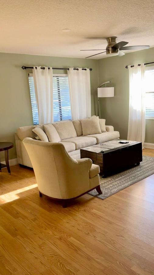 Delightful 3 Bdrm Home, Mins To Clearwater Beach المظهر الخارجي الصورة